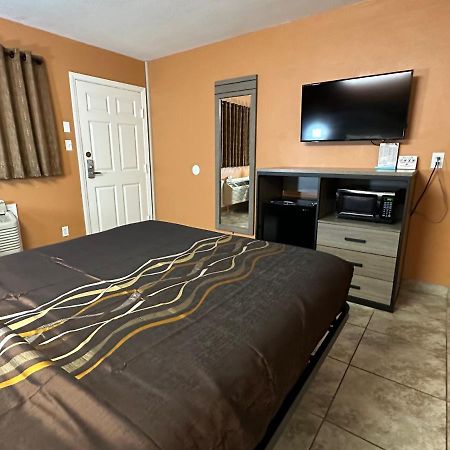 New Corral Motel Victorville Dış mekan fotoğraf