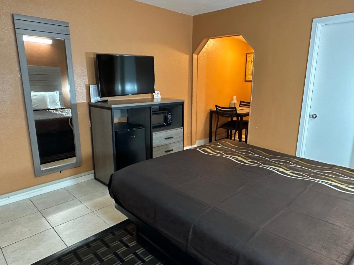New Corral Motel Victorville Dış mekan fotoğraf
